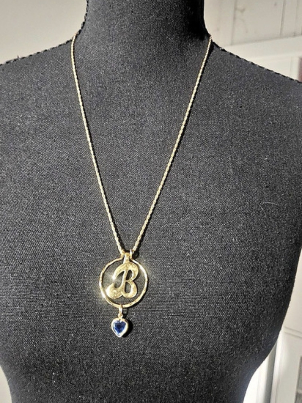 Avon Vintage Letter B Necklace